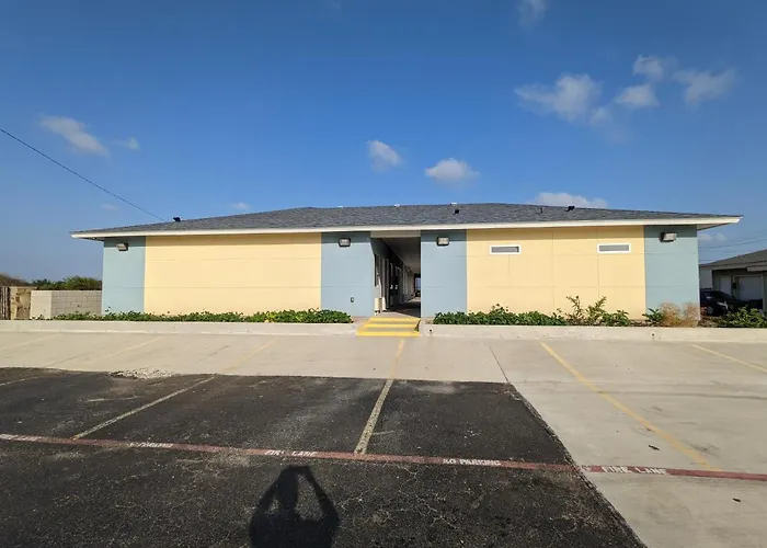 Holiday Inn Motel